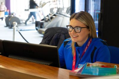 Receptionist